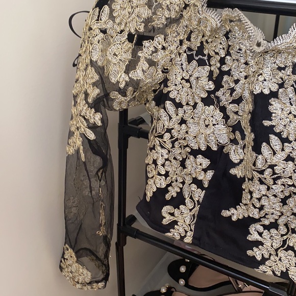 Crop top - Picture 3 of 3